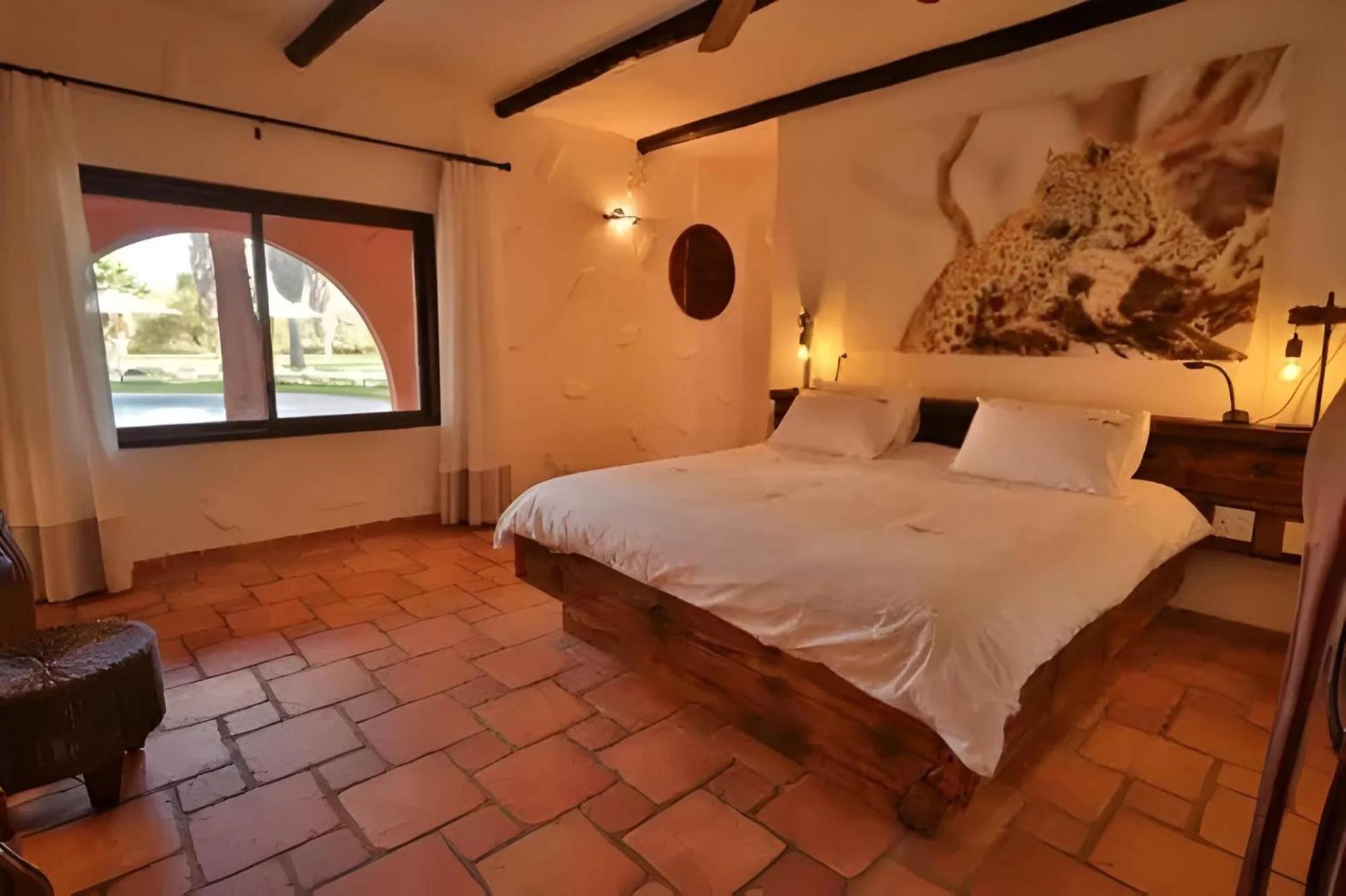 Mount Etjo Safari Lodge Kalkfeld Экстерьер фото