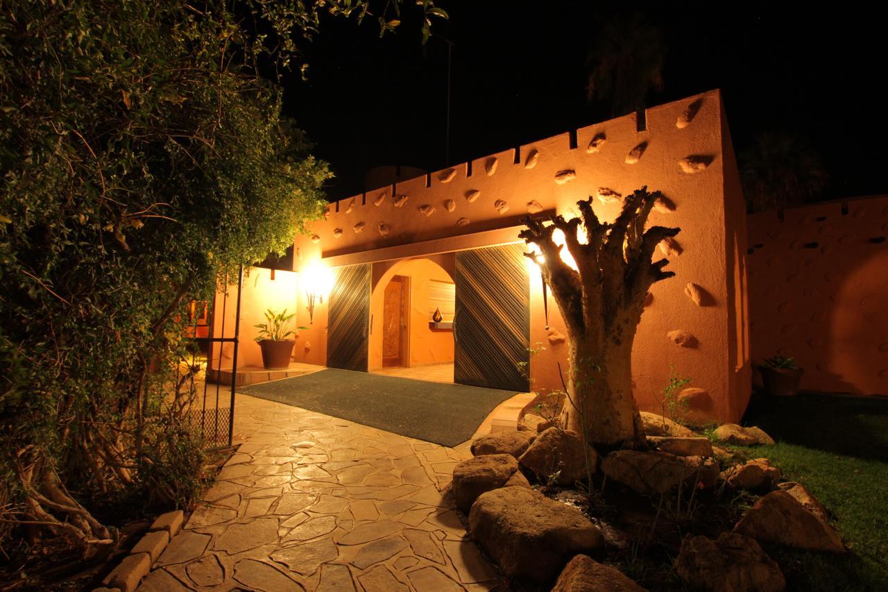 Mount Etjo Safari Lodge Kalkfeld Экстерьер фото